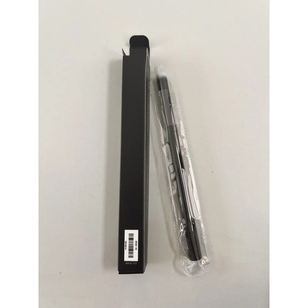 $34 IL MAKIAGE Concealer Blending Brush # 140 - NEW IN BOX - Full-size